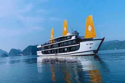 Genesis Regal Cruise Boat Halong Bay